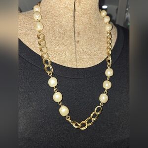 Vintage Napier necklace Gold Tone